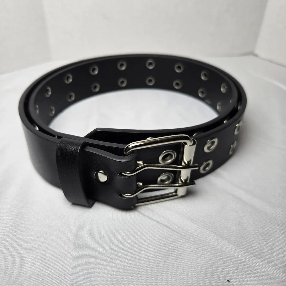 Black Leather Belt Womens M Double Prong Grommets Silvertone Buckle Goth Punk